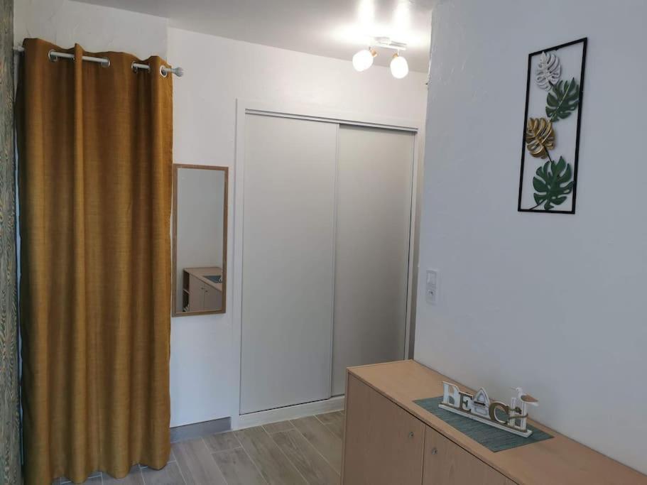 Apartment Acces Direct A La Bernieres-sur-Mer